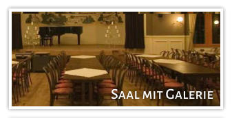 Saal mit Galerie